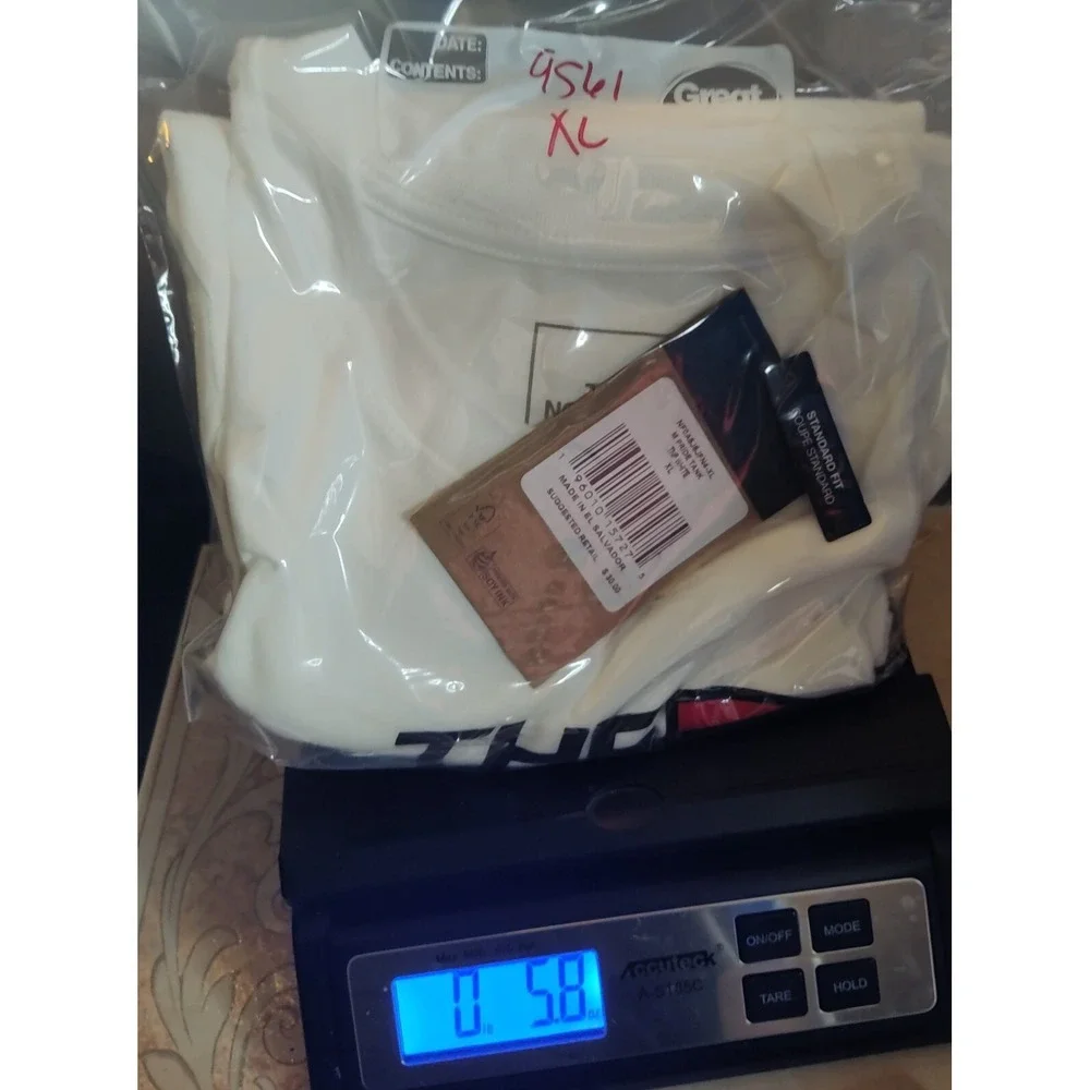 NORTH FACE PRIDE Men‎ XL White Sleeveless Tank Top  NEW